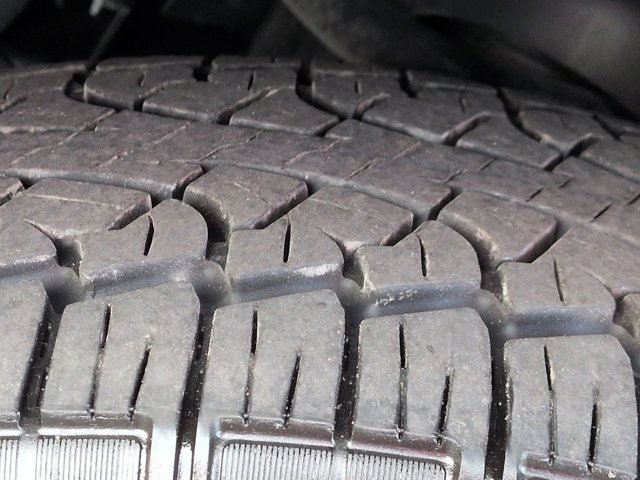 Certified 2025 Ford Expedition Active AWD/4WD image 12