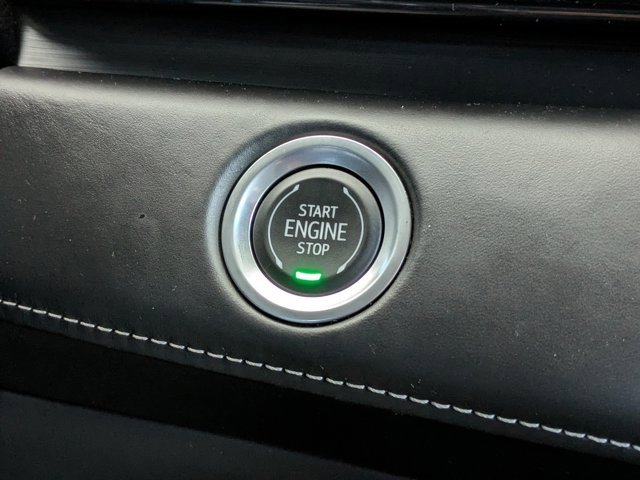 Used 2021 Cadillac Escalade Sport Platinum w/ Heavy-Duty Trailer Package image 34