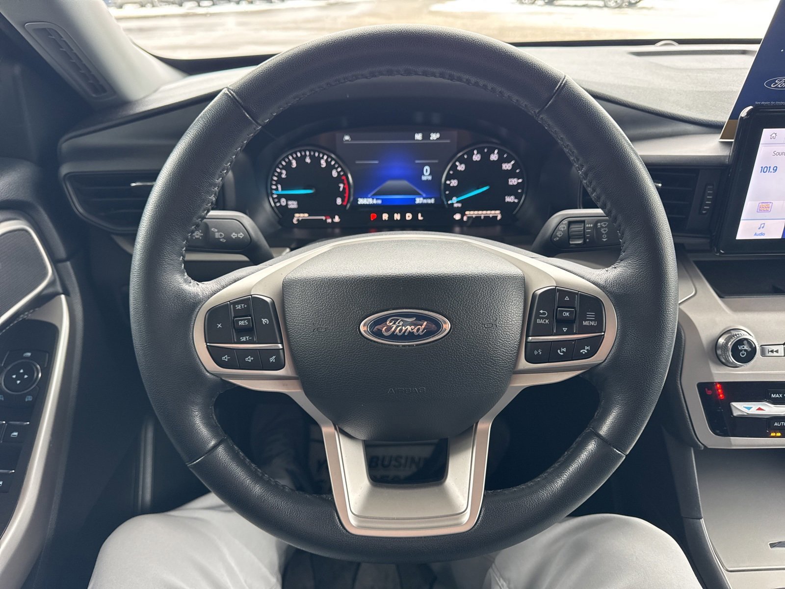 Certified 2023 Ford Explorer XLT w/ Class IV Trailer Tow Package image 28