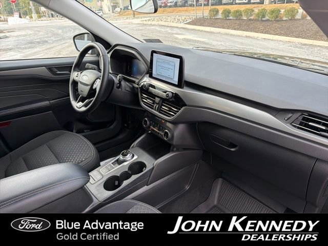 Certified 2025 Ford Escape Active w/ Cold Weather Package image 33