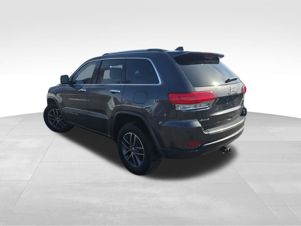 Used 2018 Jeep Grand Cherokee Limited image 3