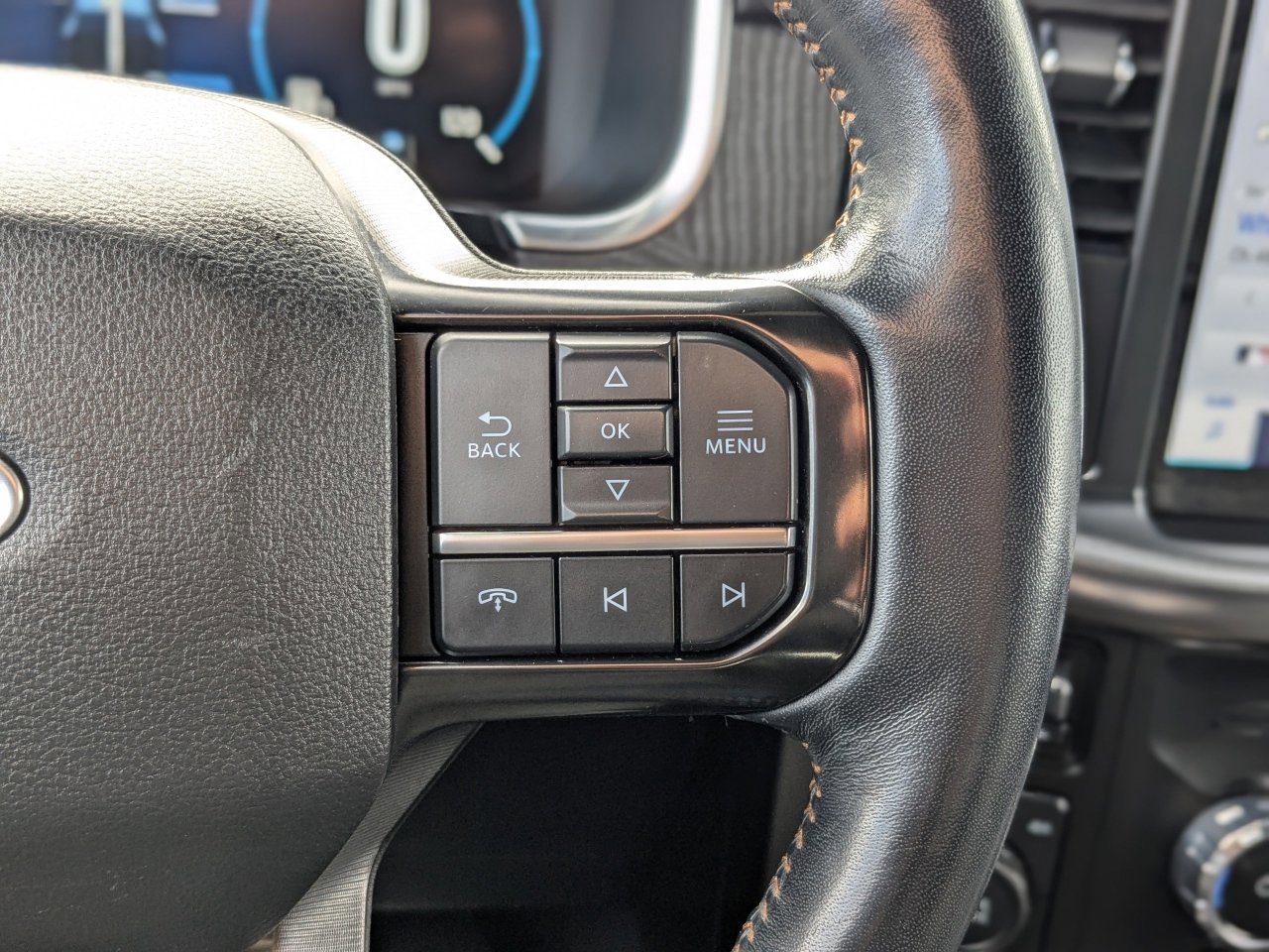 Certified 2023 Ford F150 Platinum image 32