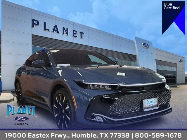 Used 2025 Toyota Crown Platinum