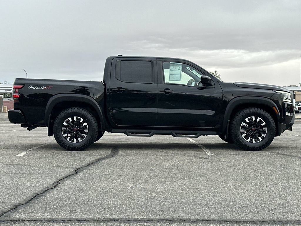 Used 2023 Nissan Frontier Pro-X w/ Tow Package RWD image 2