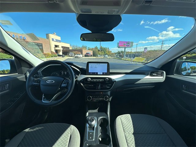 Certified 2022 Ford Escape SE w/ Convenience Package image 16
