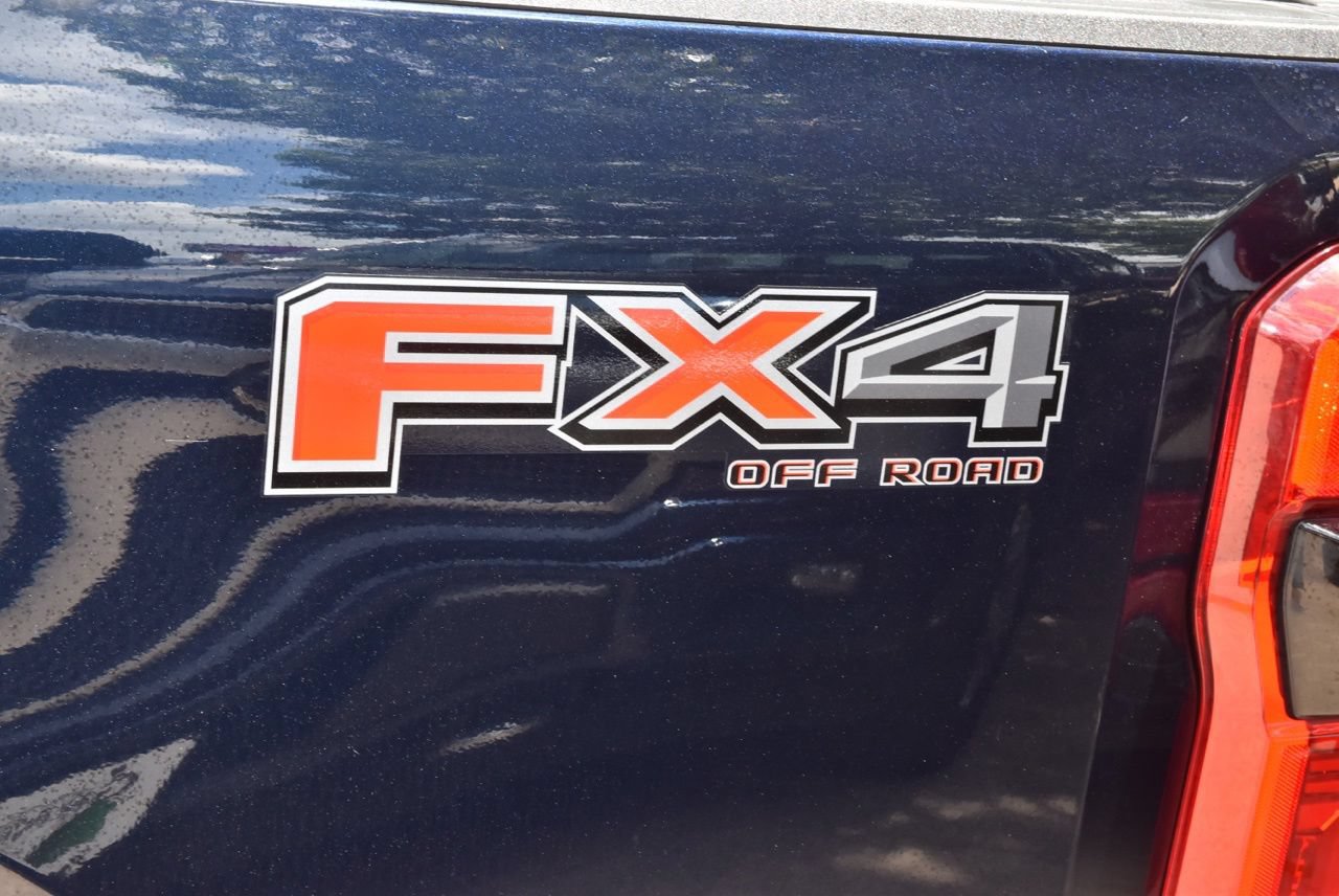 Certified 2024 Ford F350 Platinum w/ FX4 Off-Road Package AWD/4WD image 43