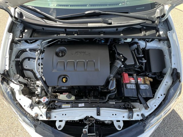 Used 2019 Toyota Corolla LE w/ Body Protection Package FWD image 11