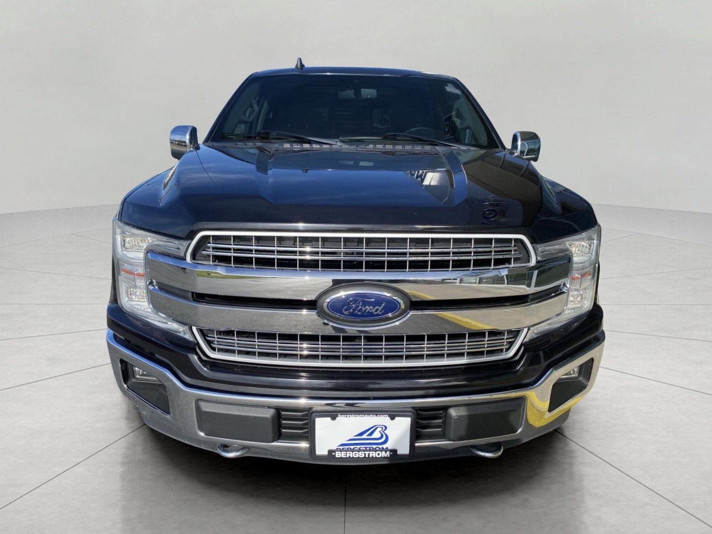 Certified 2019 Ford F150 Lariat w/ Equipment Group 502A Luxury AWD/4WD image 3