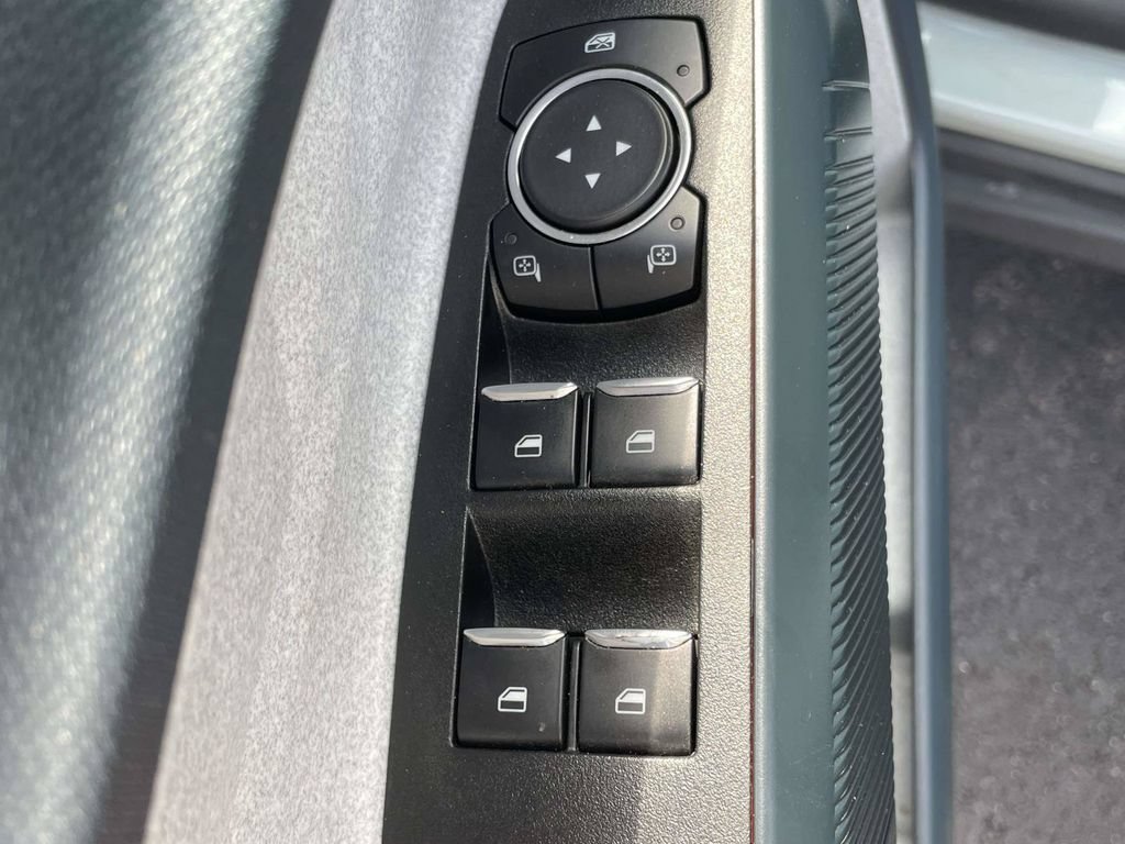 Certified 2024 Ford Maverick XLT FWD image 16