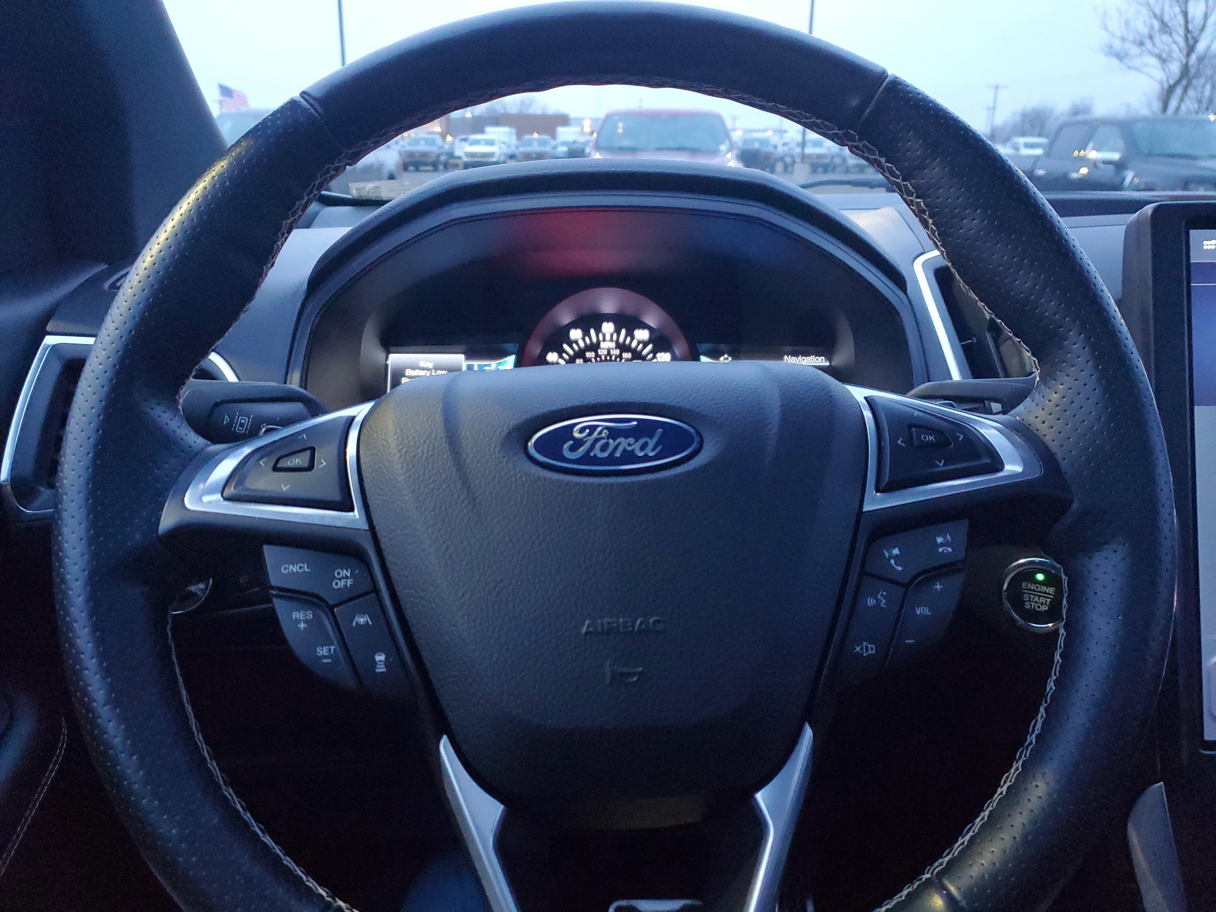 Certified 2022 Ford Edge ST w/ Equipment Group 401A image 23