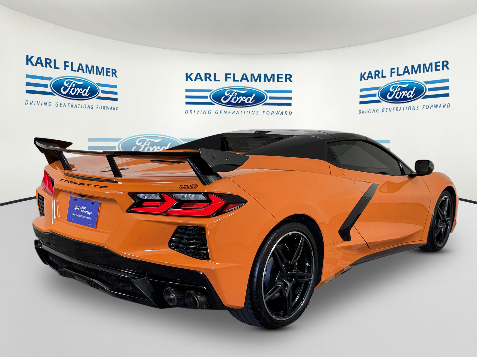 Used 2024 Chevrolet Corvette Stingray Premium Conv w/ Battery Protection Package image 3