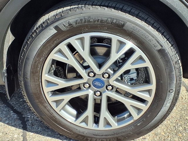 Certified 2022 Ford Escape SEL AWD/4WD image 29