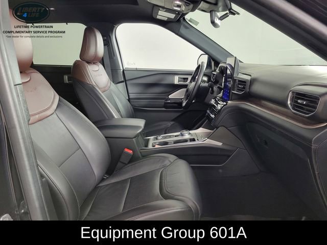 Certified 2023 Ford Explorer Platinum w/ Technology Package image 18