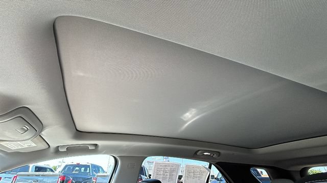 Used 2020 Chevrolet Equinox Premier AWD/4WD image 24