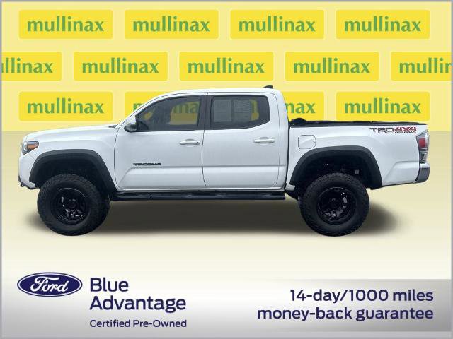 Used 2023 Toyota Tacoma TRD Off-Road image 12