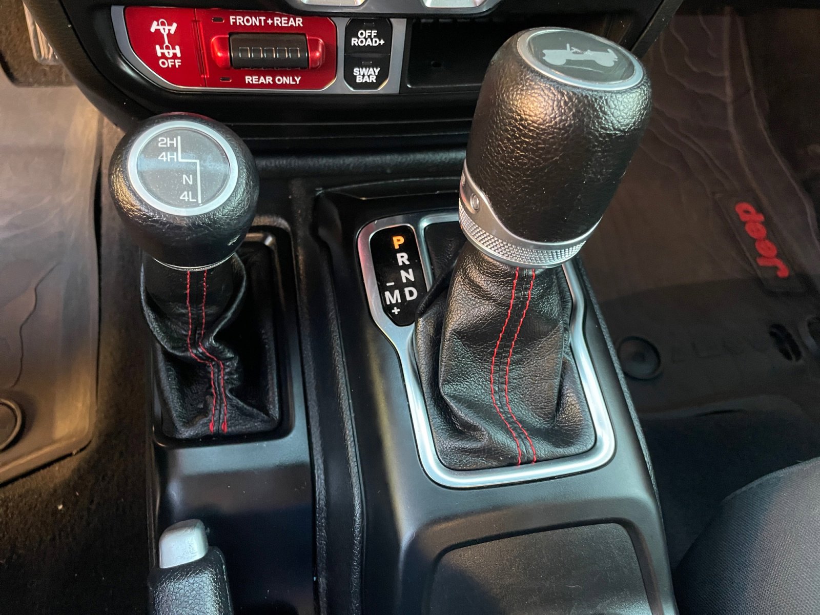 Used 2021 Jeep Wrangler Unlimited Rubicon AWD/4WD image 25