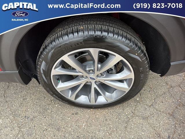 Certified 2025 Ford Explorer Platinum w/ Ultimate Package image 13