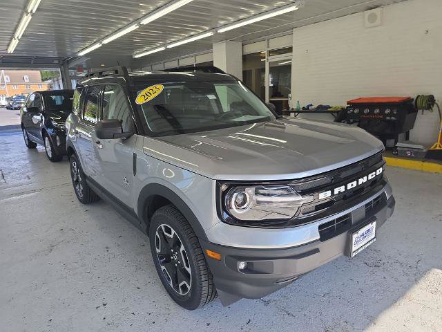 Certified 2023 Ford Bronco Sport Outer Banks w/ Tech Package AWD/4WD image 7