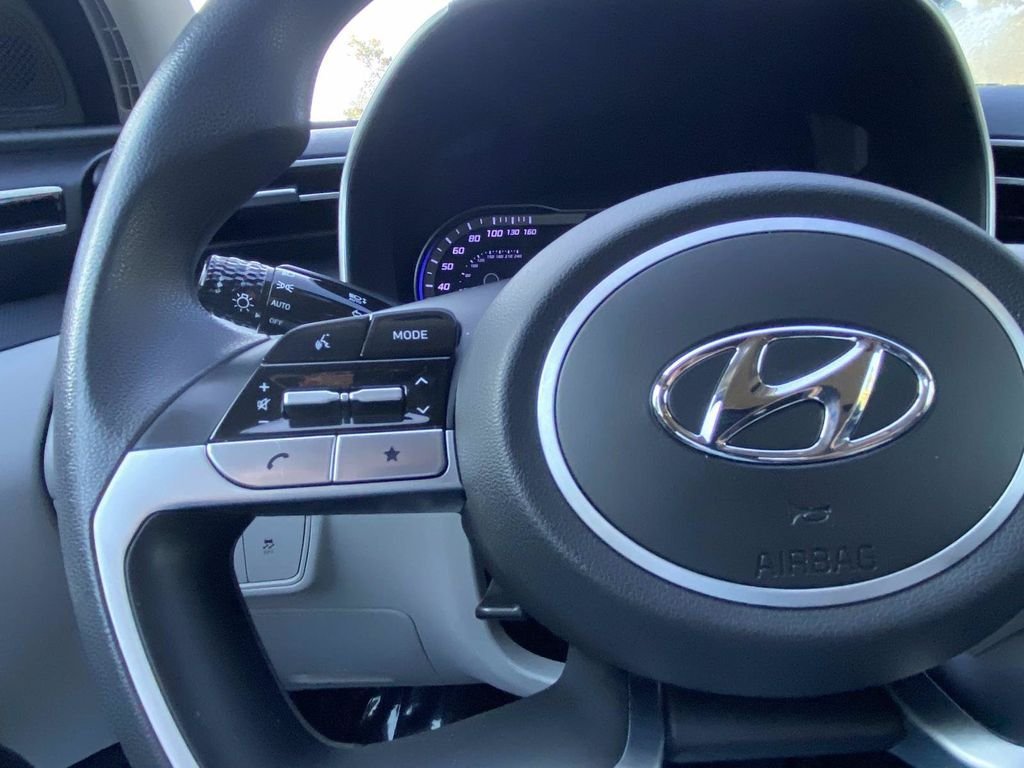 Used 2024 Hyundai Tucson SEL AWD/4WD image 32