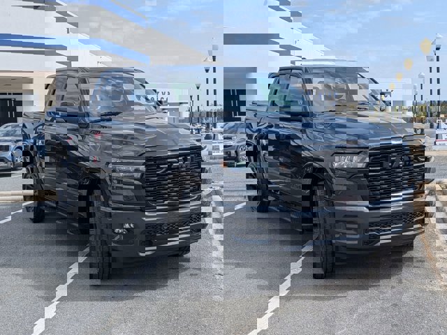 Used 2025 RAM 1500 Big Horn image 7