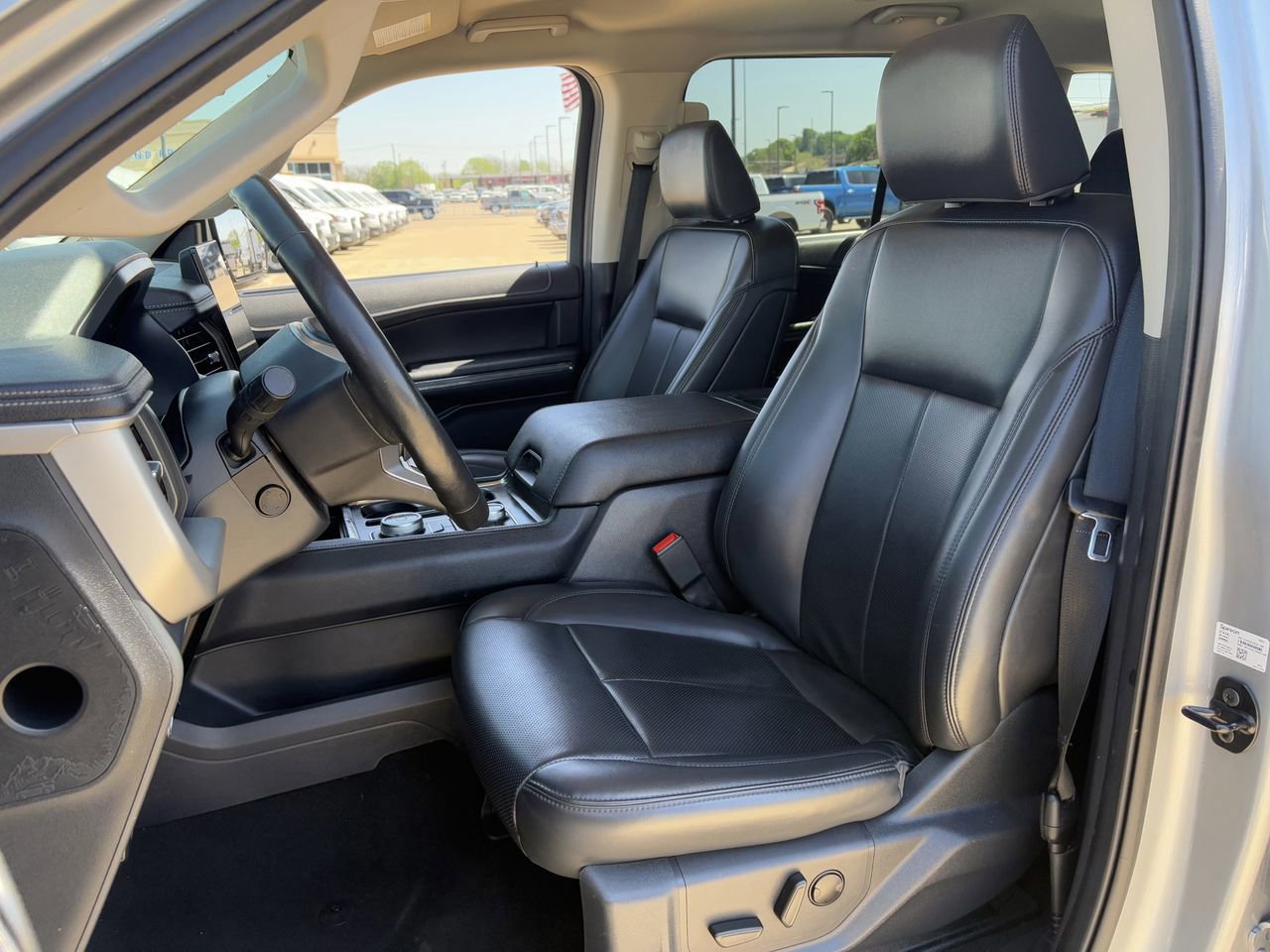Certified 2024 Ford Expedition Max XLT image 26