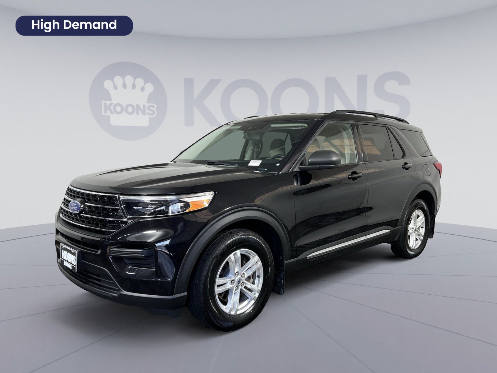 Certified 2020 Ford Explorer XLT w/ Class III Trailer Tow Package