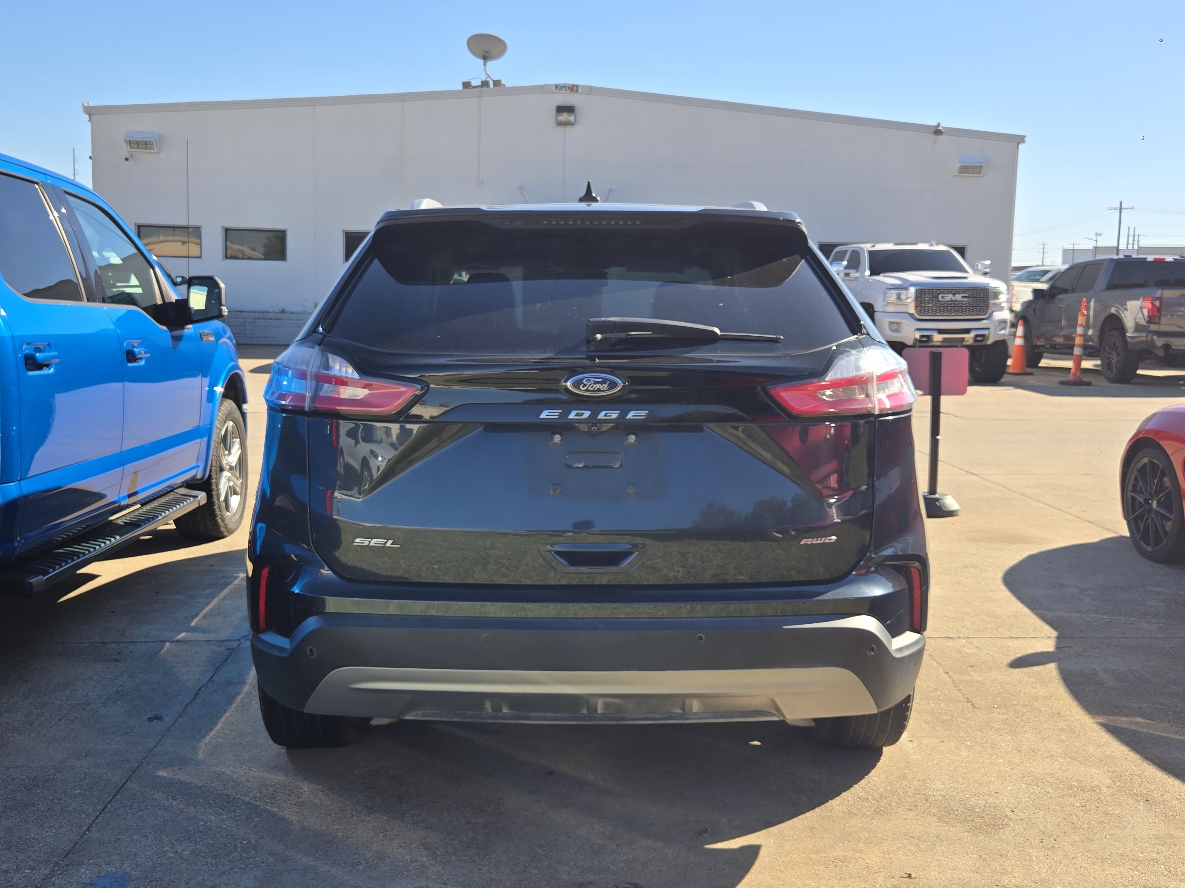 Certified 2022 Ford Edge SEL w/ Convenience Package AWD/4WD image 5