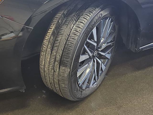 Used 2025 Nissan Altima 2.5 SV AWD/4WD image 31
