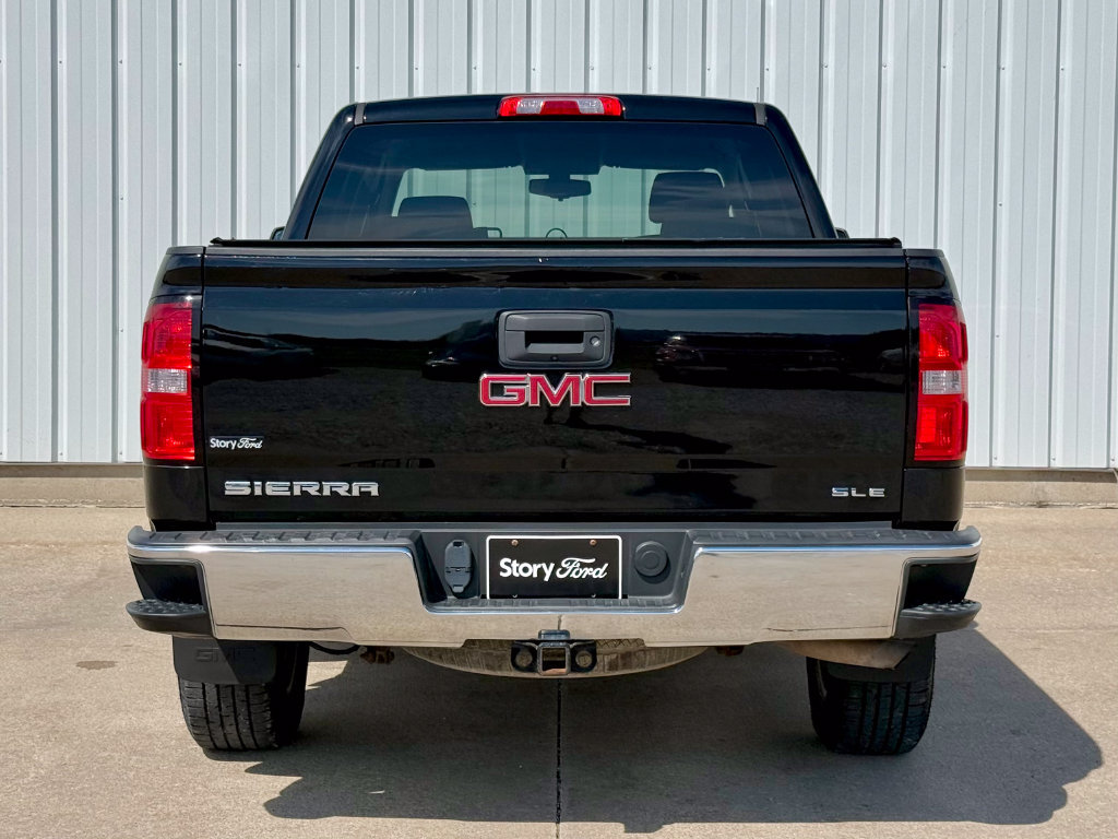 Used 2018 GMC Sierra 1500 SLE w/ Suspension Package, Off-Road AWD/4WD image 5