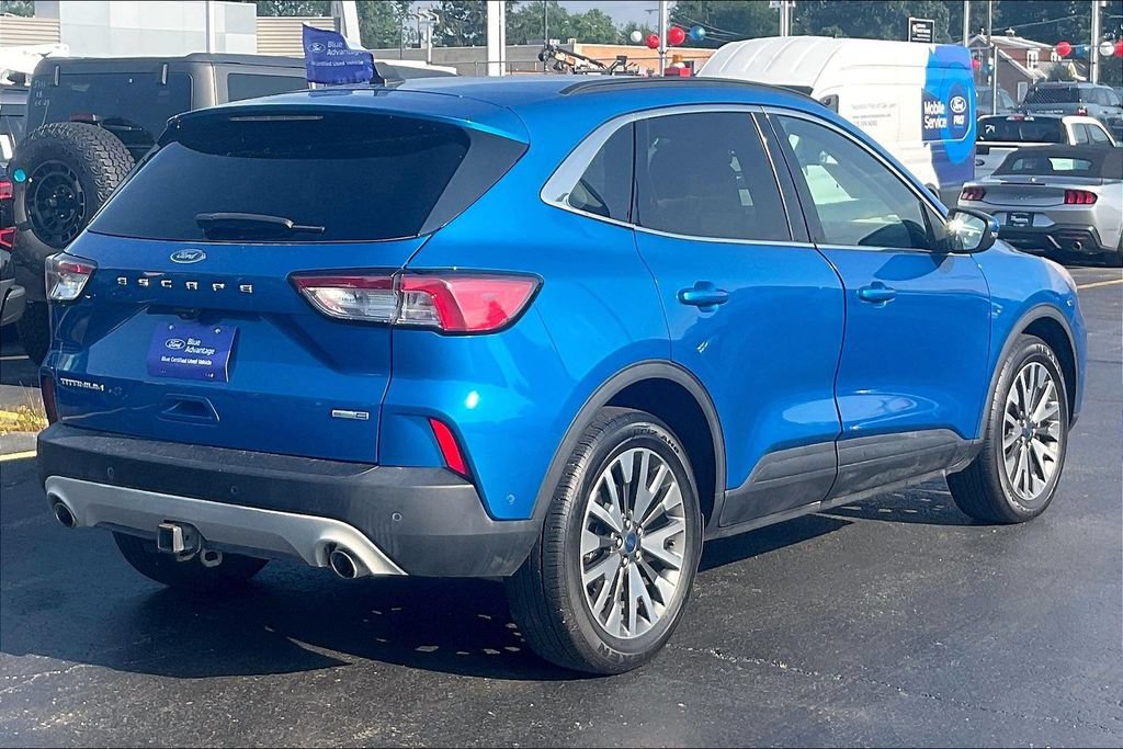 Certified 2020 Ford Escape Titanium AWD/4WD image 12