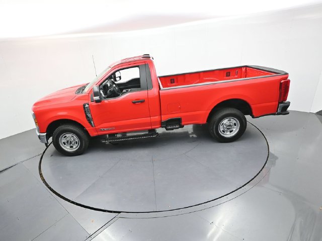 Certified 2026 Ford F250 XL w/ XL Chrome Package RWD image 40