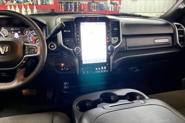 Used 2025 RAM 2500 Big Horn AWD/4WD image 10