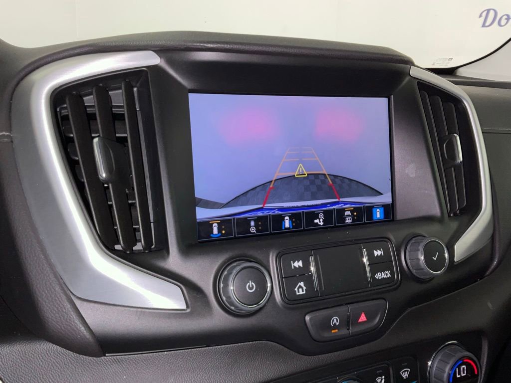 Used 2023 GMC Terrain SLT w/ Tech Package FWD image 23