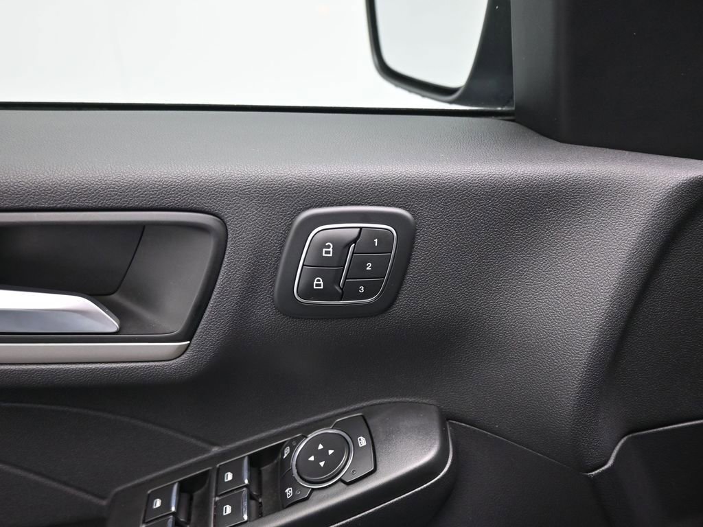 Certified 2022 Ford Escape SEL w/ Technology Package image 12