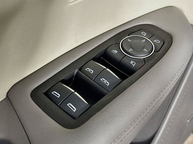 Used 2024 Cadillac XT6 Premium Luxury AWD/4WD image 29