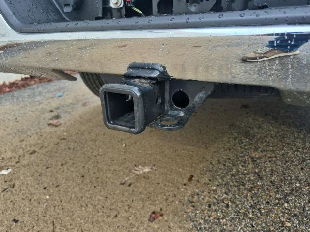 Used 2022 Chevrolet Silverado 1500 LT image 12