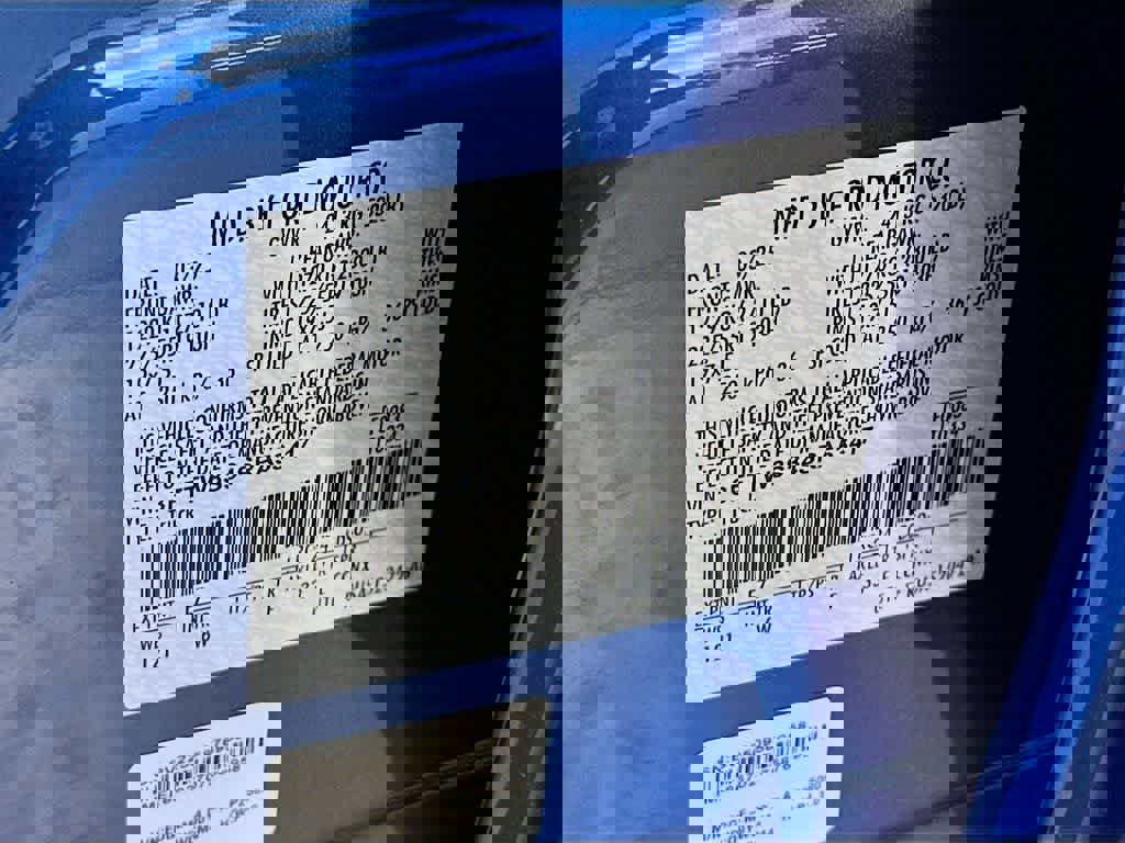 Certified 2025 Ford Maverick Lariat w/ Black Appearance Package image 24