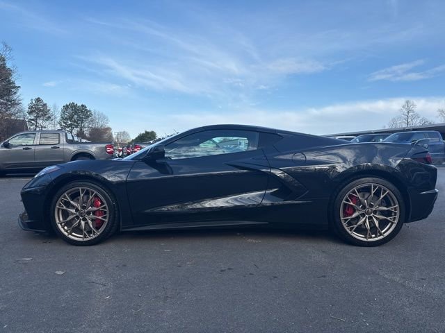 Used 2024 Chevrolet Corvette Stingray Coupe w/ Z51 Performance Package image 2