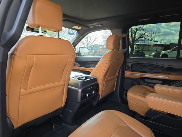 Certified 2024 Ford Expedition Max Platinum image 32