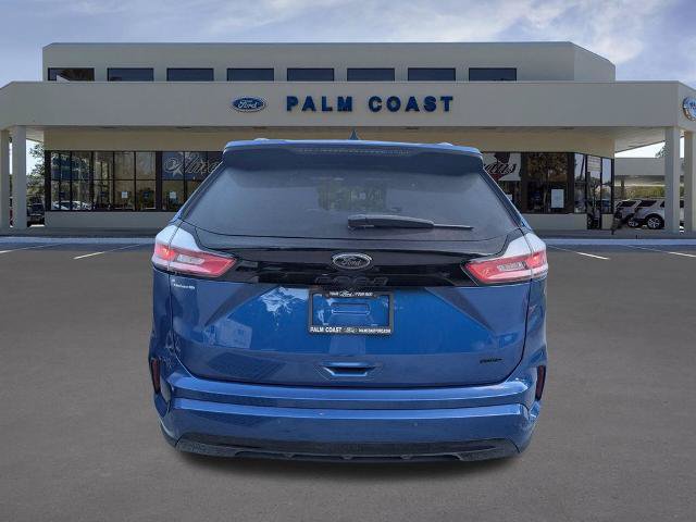 Certified 2024 Ford Edge SE w/ Black Appearance Package AWD/4WD image 3