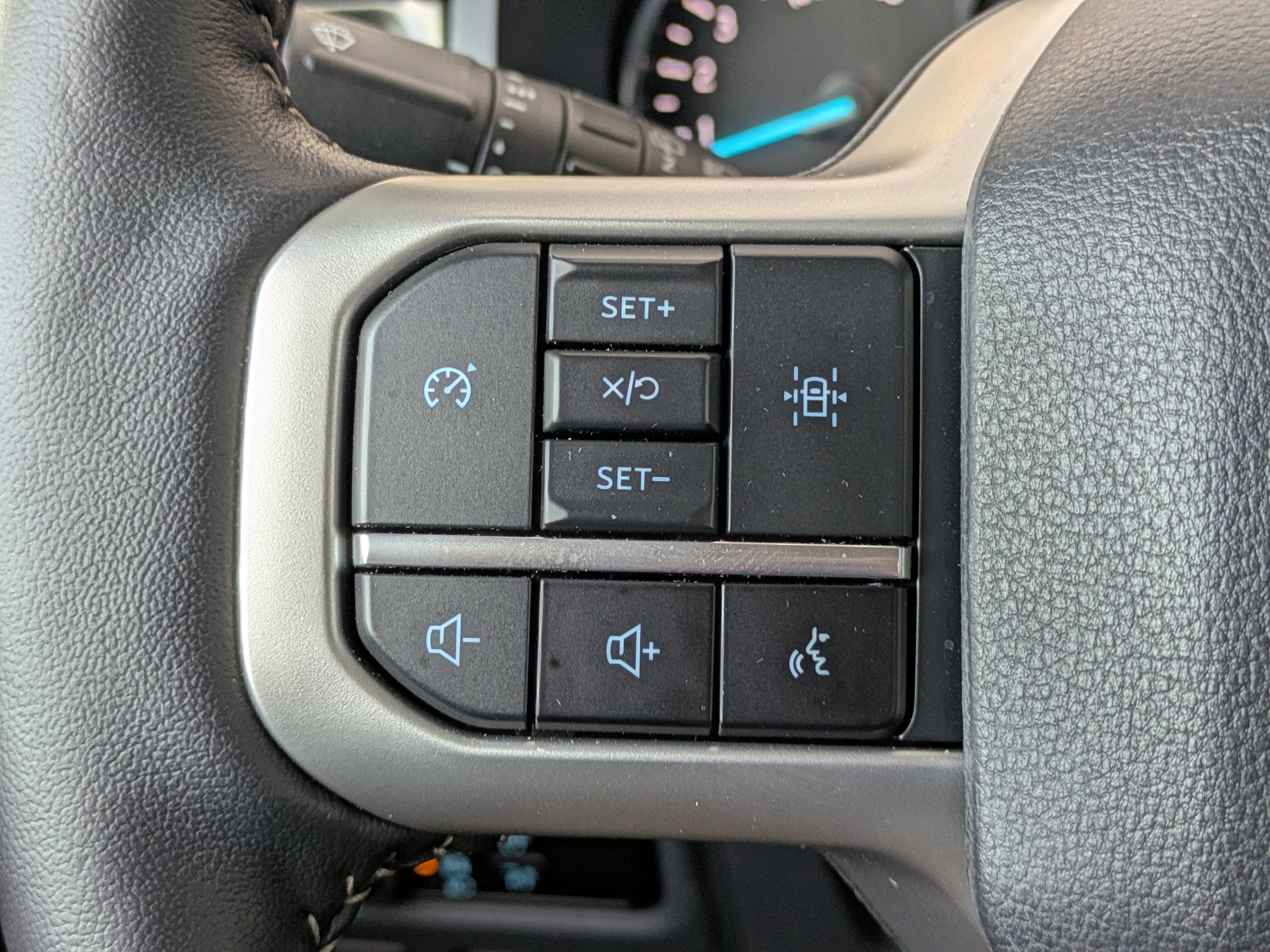 Certified 2024 Ford Expedition Max XLT RWD image 28