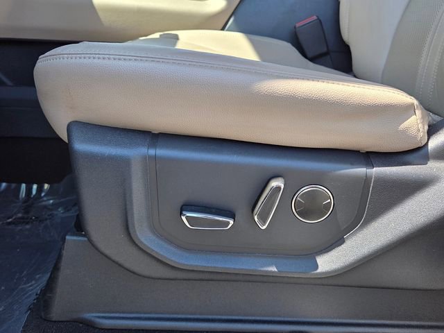 Certified 2024 Ford Expedition Limited image 10