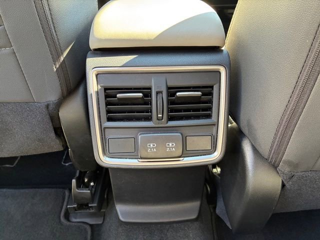 Used 2024 Subaru Forester Premium AWD/4WD image 14