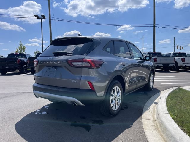 Certified 2025 Ford Escape Active AWD/4WD image 5