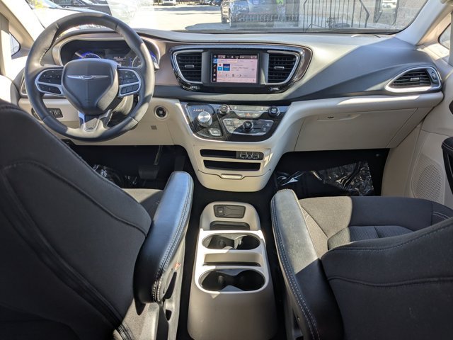 Used 2023 Chrysler Voyager LX FWD image 26