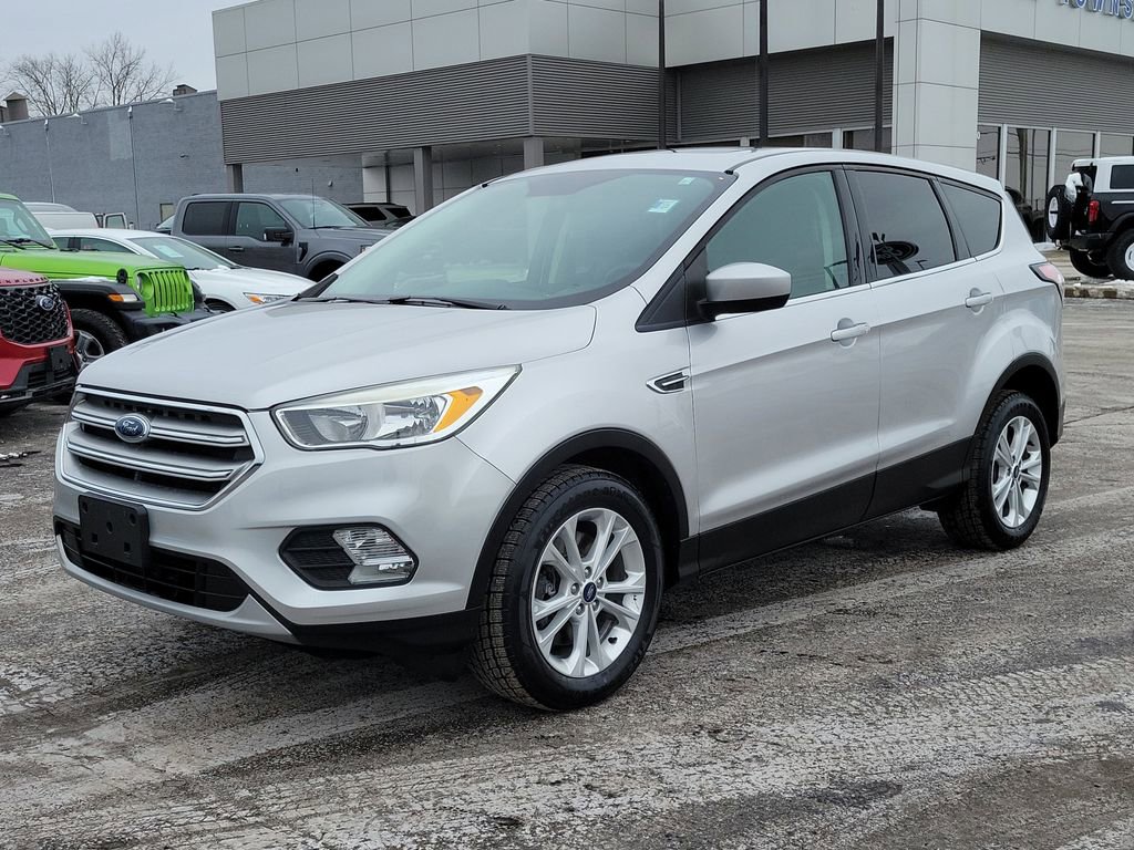 Certified 2017 Ford Escape SE image 8