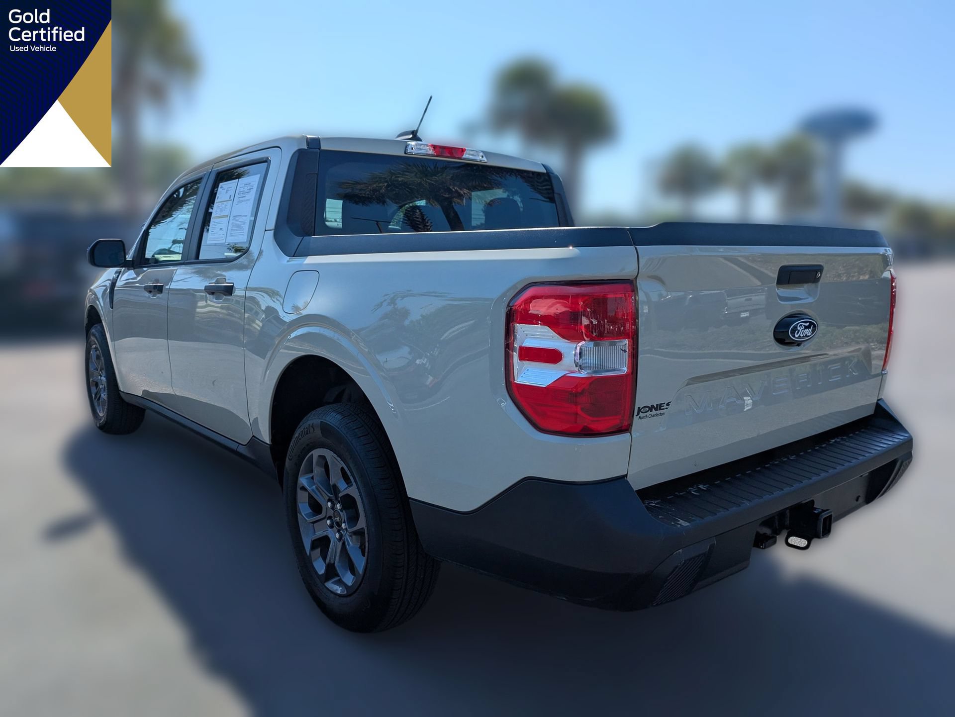 Certified 2025 Ford Maverick XLT w/ Equipment Group 302A AWD/4WD image 9