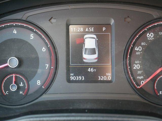 Used 2021 Volkswagen Passat 2.0T SE FWD image 32