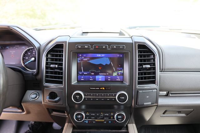 Certified 2020 Ford Expedition Max Limited w/ Equipment Group 302A AWD/4WD image 18