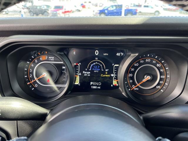 Used 2025 Jeep Wrangler Rubicon w/ Convenience Group image 15